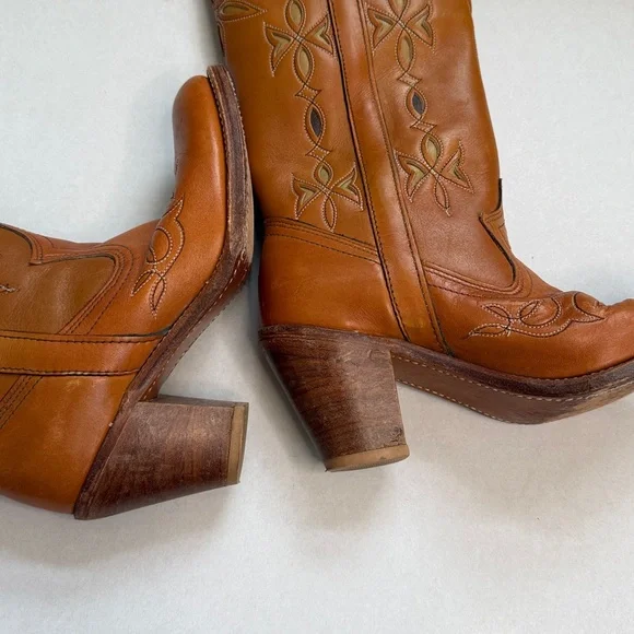 Vintage Western Boots - Picture 8 of 9